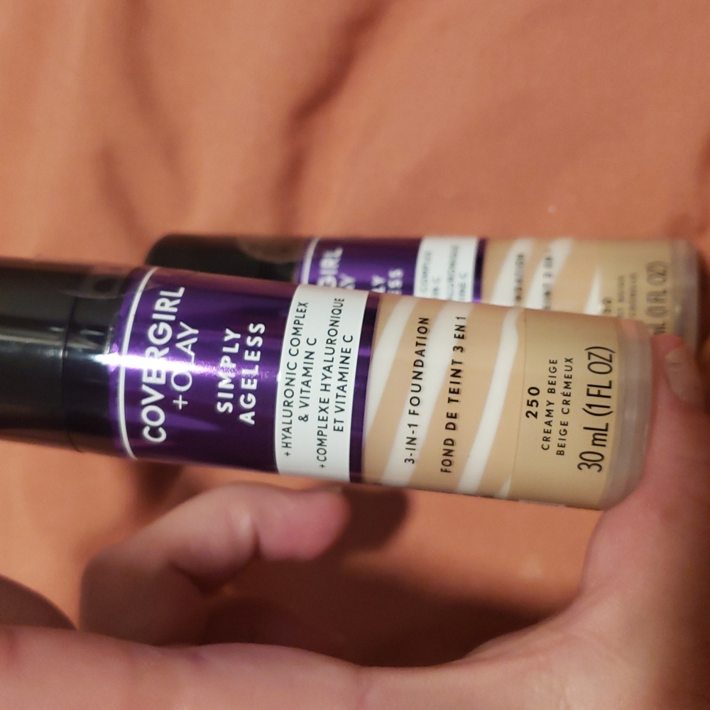 cover girl +olay simply ageless foundation